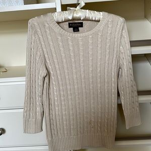 Brooks Brothers  silky sweater perfect for all seasons